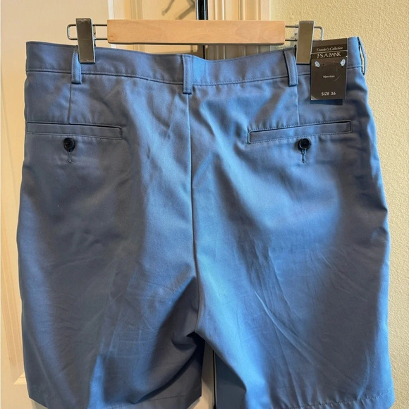 Jos. A. Bank Men’s Blue Chinos Travelers Collection Size 36W - Picture 6 of 12